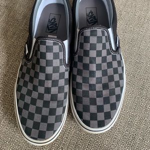 VANS - Men’s Sz 11.